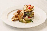 Ensalada grillada y tilapia